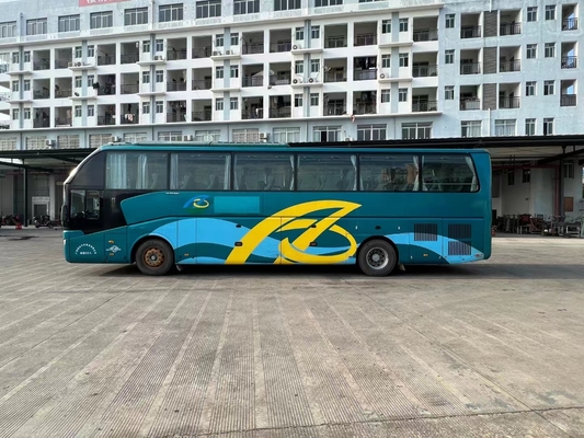2016년 53 자리는 WP10.336 엔진과 유통 버스 ZK6122H9 대형 버스를 사용했습니다