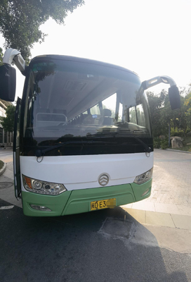 고급 대형 버스는 킹롱 50 좌석 르하드 라이하드 여객수송 3유로 디젤 엔진 버스를 사용했습니다