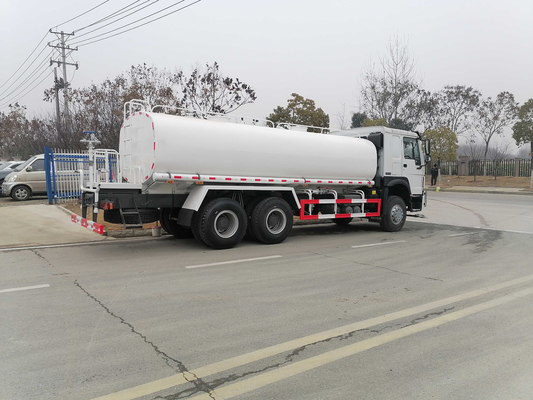사용된 세 배 차축 트럭 Howo 물 유조 트럭 20m ³ 6×4 구동 형태