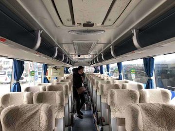 2014 61의 좌석이 년에 의하여 사용된 Yutong에 의하여 밝은 색깔을 가진 1개의 층 그리고 반 버스로 갑니다