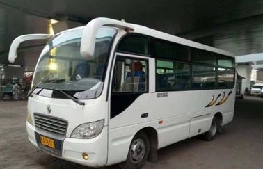 19인승 미니 버스는 코치 버스 유로 IV 디젤 엔진 Dongfeng 브랜드를 사용했습니다.