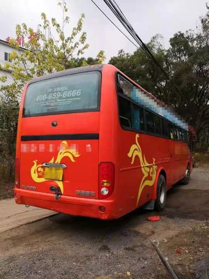 5250mm 축거 Zk6102D 44 좌석은 에어컨이 장착된 Yutong 버스를 사용했습니다.