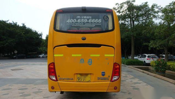사용된 Yutong 버스 ZK6107 49 좌석 왼쪽 조타 에어백 섀시 Yuchai 후방 엔진 낮은 킬로미터