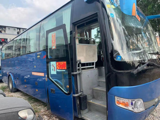 사용된 Yutong 버스 ZK6107 사용된 여객 버스 41 좌석 양문형 사용된 코치 버스 강철 Chiassis 낮은 킬로미터