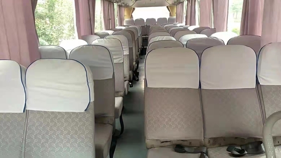 2014년 62개의 좌석은 Yutong ZK6110 버스에 의하여 사용되는 코치 버스 LHD 조타 디젤 엔진을 사용했습니다