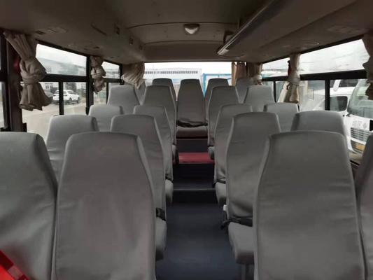 유통은 도시 승객들 버스 118 Kw 디젤 엔진 LHD 도시적 31대 좌석 초침 투어 버스를 사용했습니다