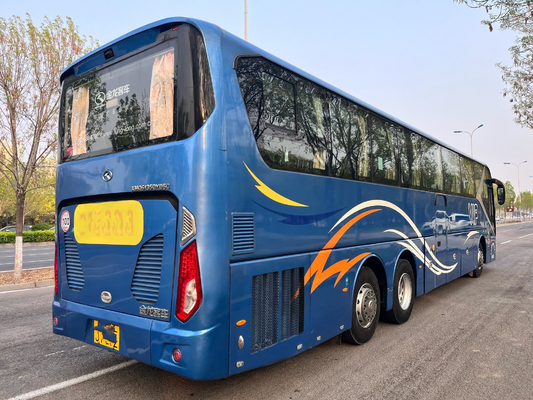 킹롱 버스 새로운 XMQ6135 사용된 코치는 56개 자리 LHD 전방 엔진 두배 축을 버스로 나릅니다
