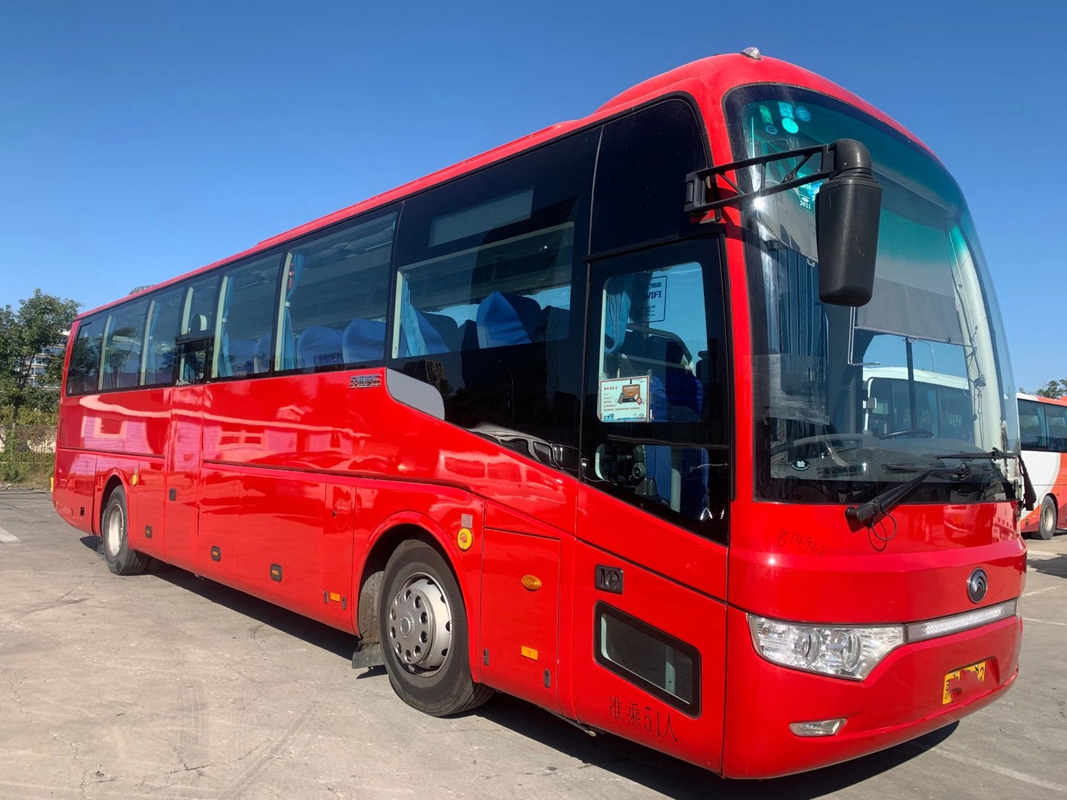 중국 브랜드는 유통 버스 코치 ZK6122 WP10을 사용했습니다. 디젤 엔진 2015-2019 2+2layout 51 자리