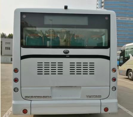 32 / 92 자리는 대중 교통을 위한 CNG 연료로 유통 시내 버스 Zk6105를 사용했습니다