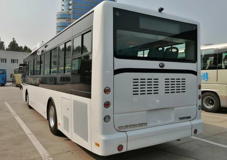 32 / 92 자리는 대중 교통을 위한 CNG 연료로 유통 시내 버스 Zk6105를 사용했습니다