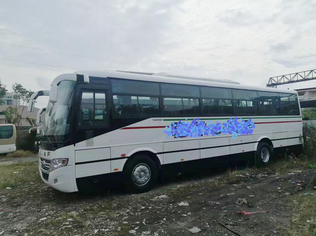 RHD / LHD는 범퍼 플레이트 스프링 서스펜션 유통 ZK6112D와 대형 버스 2+3layout 60 자리를 사용했습니다