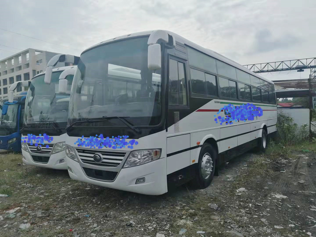 RHD / LHD는 범퍼 플레이트 스프링 서스펜션 유통 ZK6112D와 대형 버스 2+3layout 60 자리를 사용했습니다