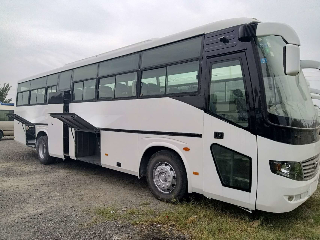 우회전 구동 유통 버스 Zk6116d F11 사용된 전방 엔진은 53 자리 2 문 스딩 창문을 버스로 나릅니다