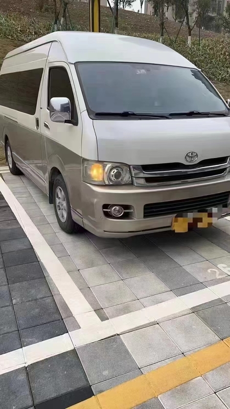2018년 13 좌석은 높은 지붕을 가진 정면 엔진 Toyota Hiace 버스를 가진 소형 버스를 사용했습니다