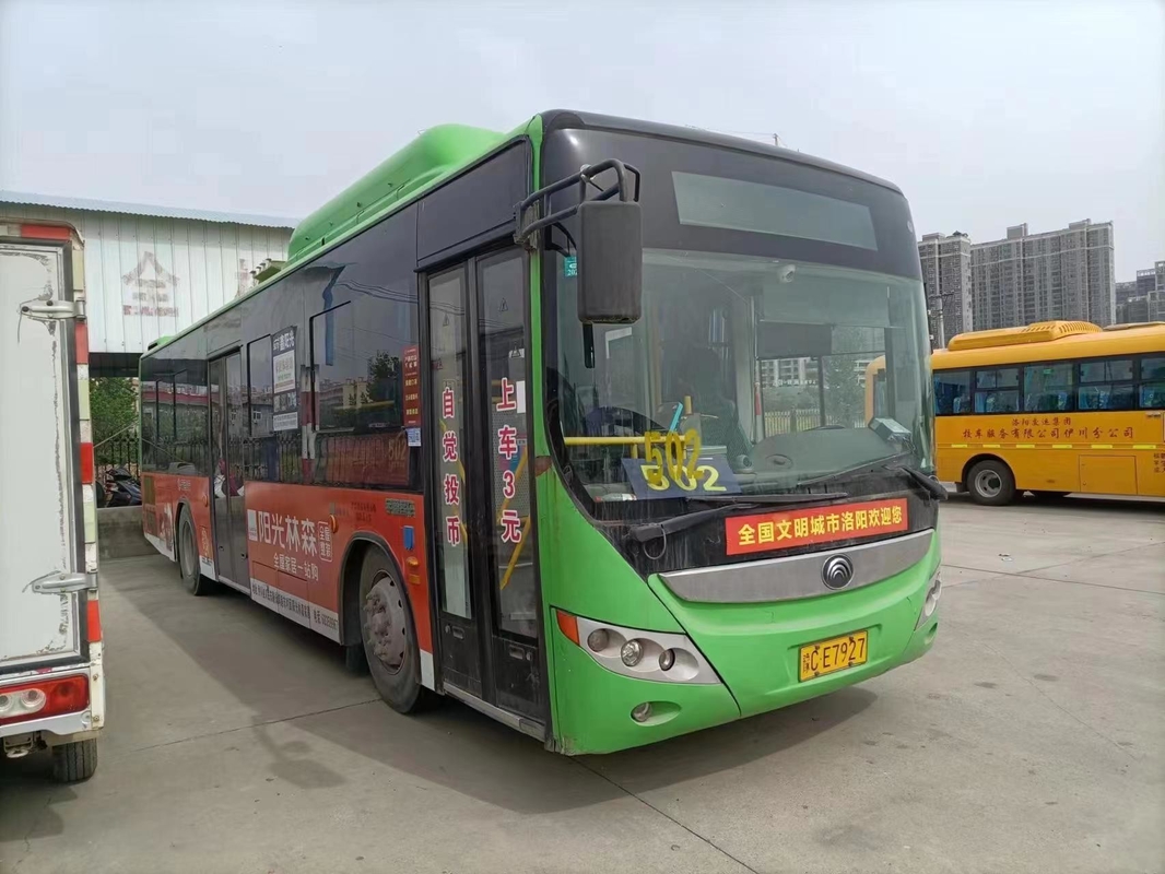 2014년 36 좌석은 대중 교통을 위한 CNG 전기 연료를 가진 Yutong 시내 버스 Zk6105를 사용했습니다