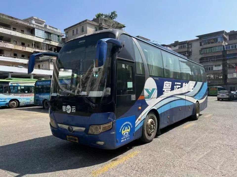 사용된 셔틀 버스 유통 ZK6110은 교회 버스 49-51seater 리어 엔진 버스 2 문을 사용했습니다