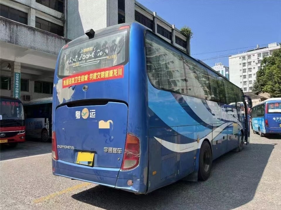 사용된 셔틀 버스 유통 ZK6110은 교회 버스 49-51seater 리어 엔진 버스 2 문을 사용했습니다