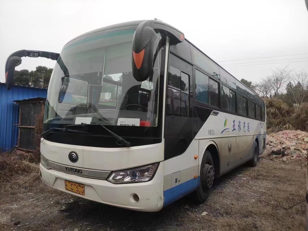 간접이 사용된 유통 버스 ZK6115 회전 윈도 59 자리 양여닫이 2+3 설계