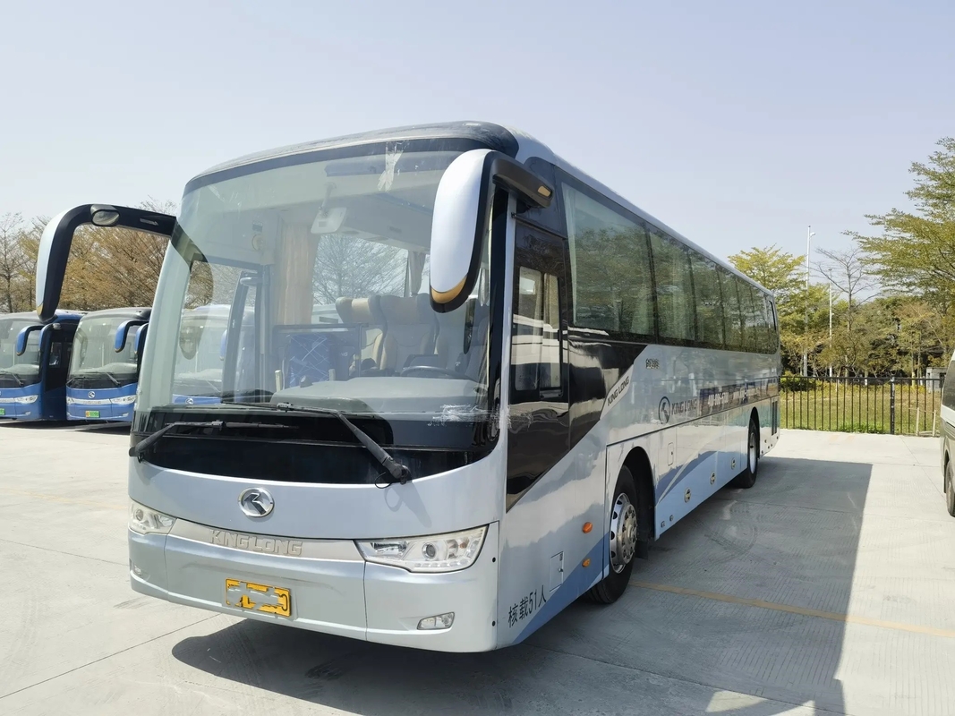 사용된 왕 장기간은 양여닫이 51 자리 사용된 고급 버스 XMQ6117 에어컨을 지도합니다