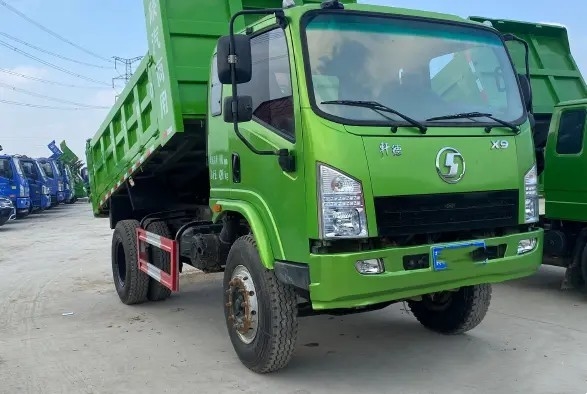 마이닝 덤프트럭 150 에이치피 4×2 청색 SHACMAN SX3310 빠른 기어박스 정격 부하 15.37t