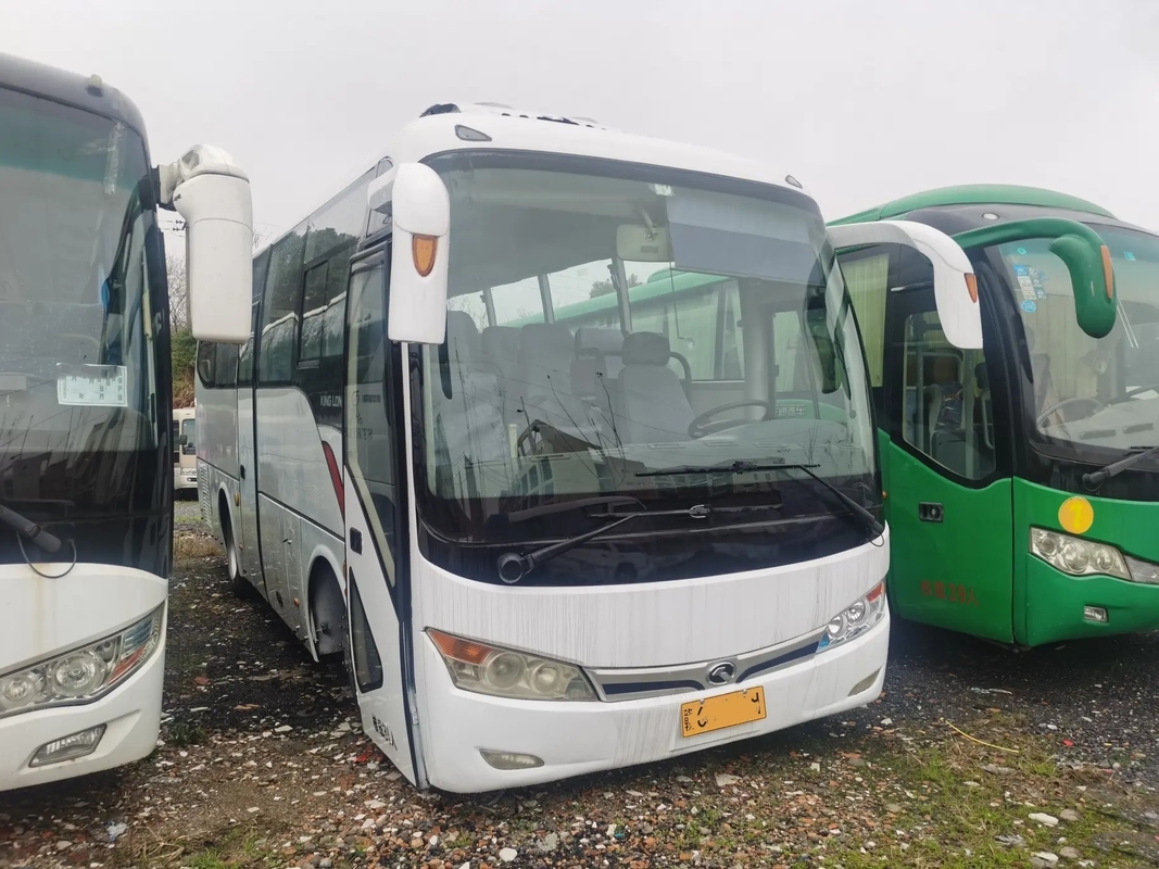 창문 2번째 손 킹롱 버스 XMQ6802를 밀봉하는 사용된 디젤 엔진 버스 수동 변속 유차이 엔진 31 자리