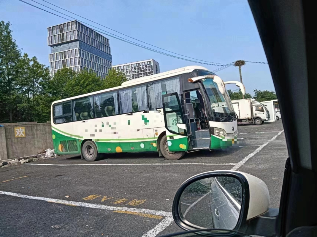 창문 LHD / RHD 러기지 랙 영통 ZK6908을 밀봉하는 사용된 짧은 버스 9 미터 드문 엔진 39 자리