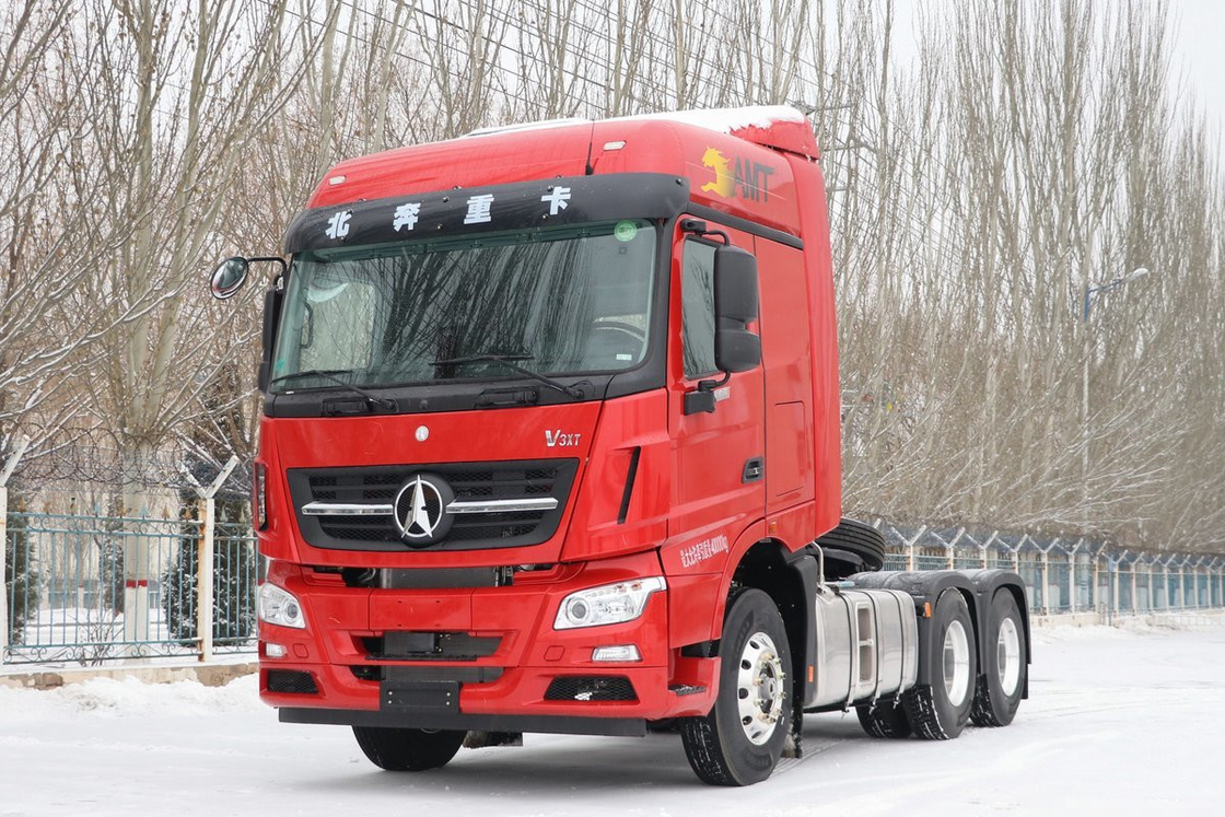 6*4 드라이브 모델 중고용 트럭 트레일러 베이벤 트랙터 헤드 560hp Amt 10 바퀴