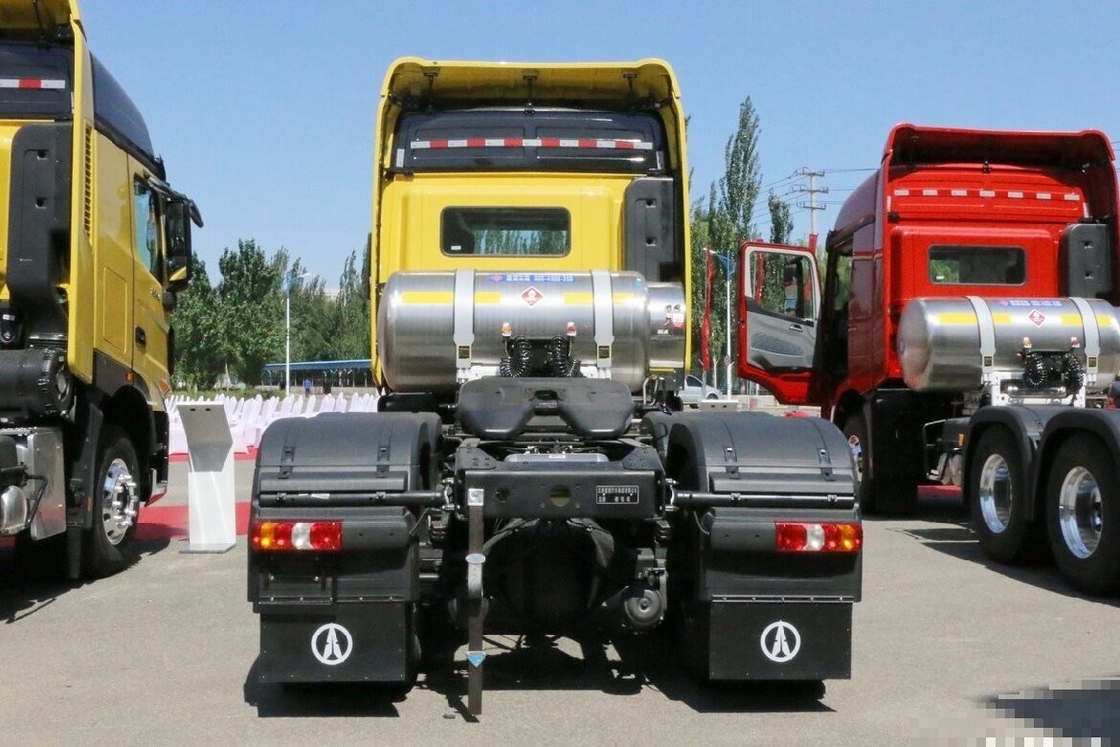 LNG 웨이차이 엔진 460hp 사용 된 운송 트럭 베이벤 트랙터 말 6x4 유로 6