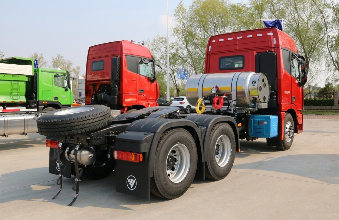 중고용 트랙터 트럭 헤드 LNG 엔진 포톤 EST 460hp 빠른 12 기어 40톤을 당기는