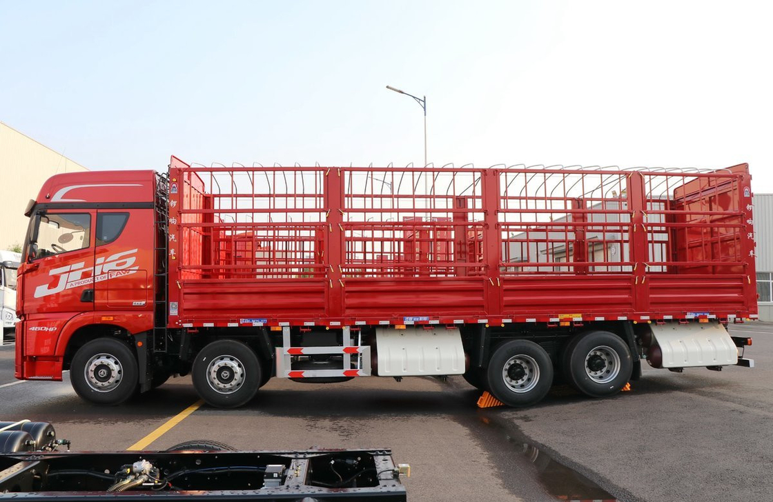중고용 화물 트럭 중국에서 판매 济芳 CNG 460hp 중량 단일 반 캐비