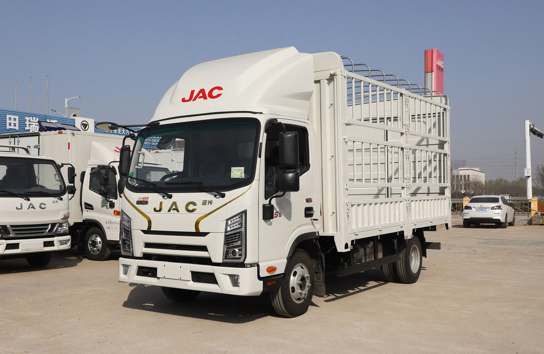 중고용 트럭 중국 JAC S6 모델 4*2 경전 트럭 커민스 엔진 160hp