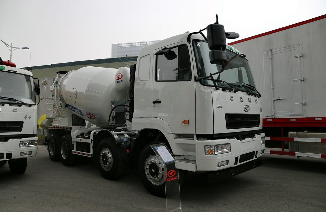 중고용 콘크리트 믹서 트럭 8×4 CAMC 시멘트 믹서 310hp 유로 5 큰 탱크 12 타이어