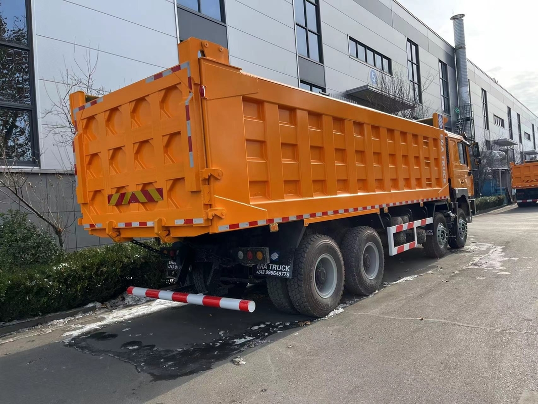 중고용 틱퍼 트럭 좋은 상태 샤크만 400hp 8*4 F3000 덤프 트럭 12 타이어 표준 객실