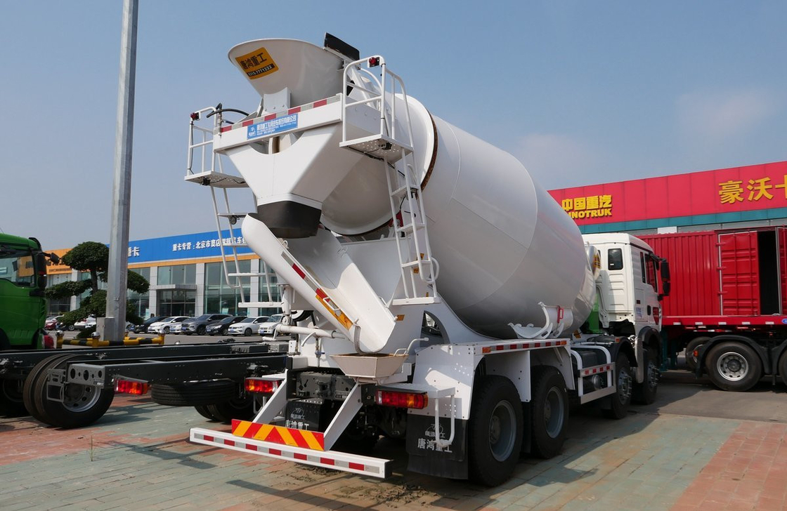 호우 콘크리트 믹서 트럭 7.8 큐브 탱커 호우 TX 8*4 드라이브 모드 웨이차이 350hp