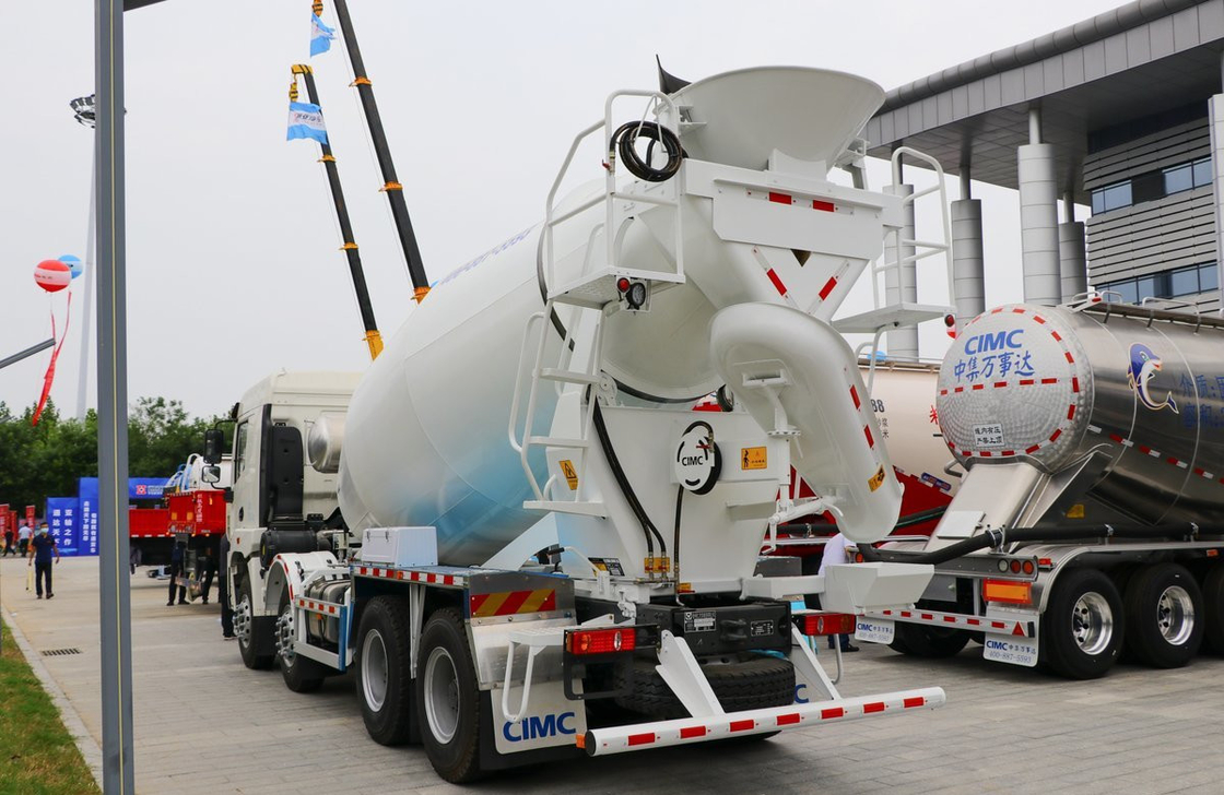 콘크리트 트랜시트 믹서 트럭 8×4 드라이브 모드 8 큐브 시멘트 탱커 웨이차이 350hp Lhd