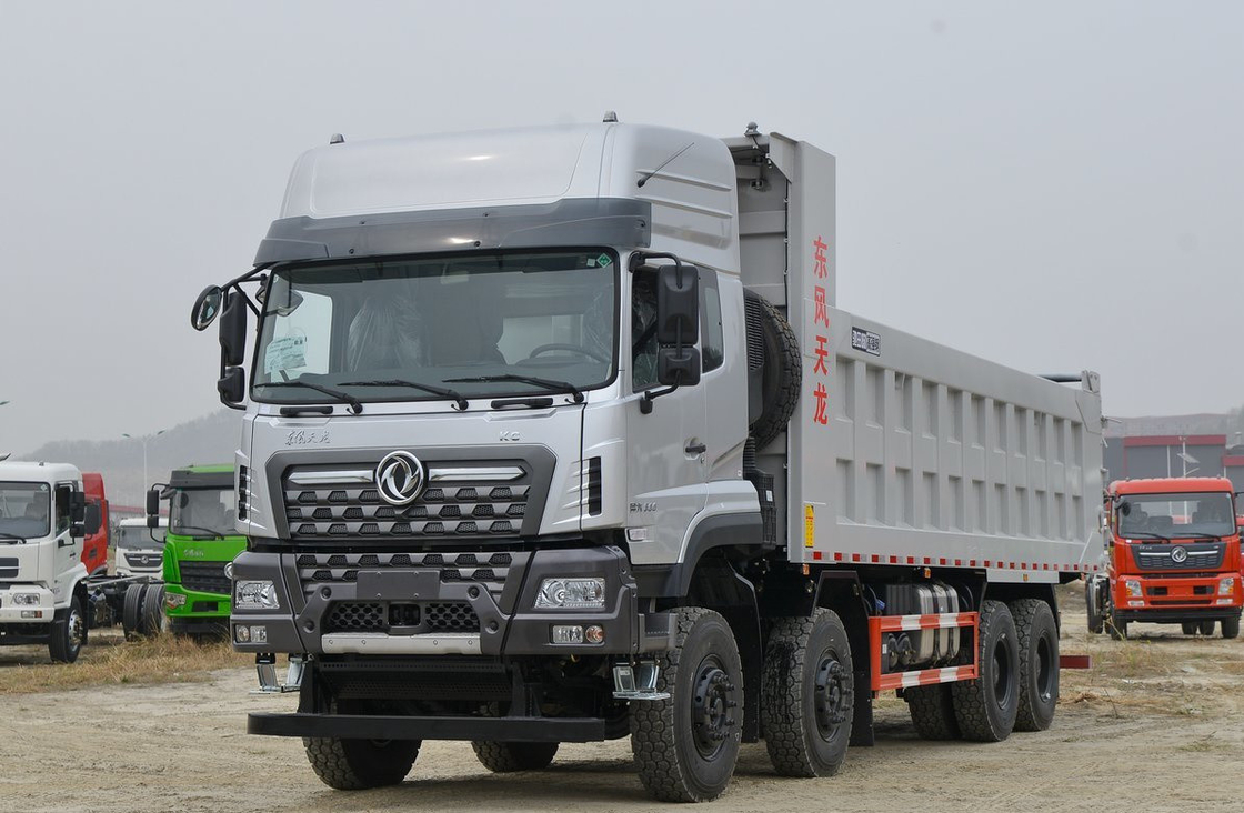 덤프트럭 트레일러 판매용 둥펑 8×4 티퍼 600hp 커밍스 엔진 6 실린더 수동