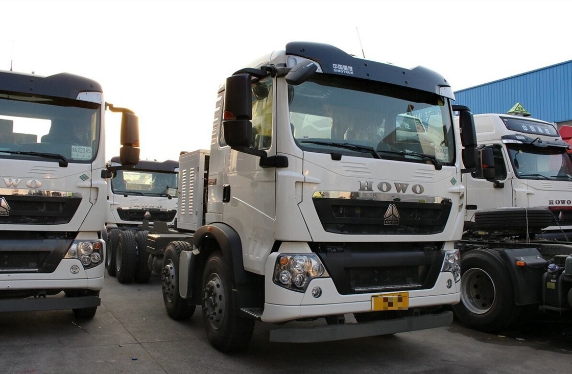 시노 티퍼 트럭 호우 덤퍼 차시 8×4 싱글 카비 2 좌석 LNG 290hp 9.2미터 길이