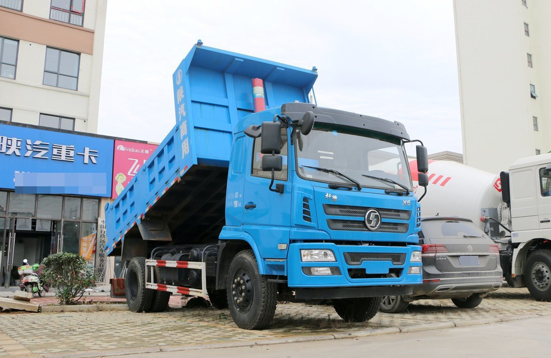 6 휠 덤프 트럭 판매 4 × 2 작은 팅퍼 Shcman X6 싱글 Alxe 5톤 160hp 로딩
