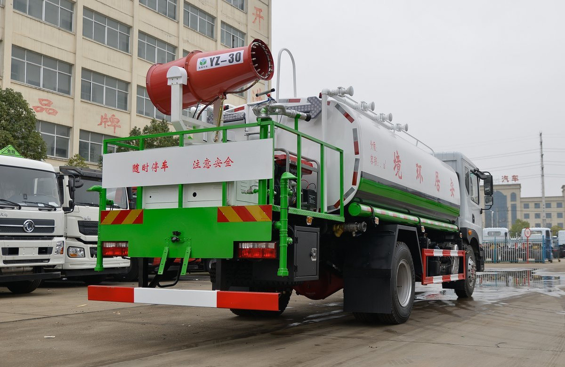 거리 스프링클러 트럭 동펜 4×2 물 탱크 원자화장과 230hp 커민스 엔진