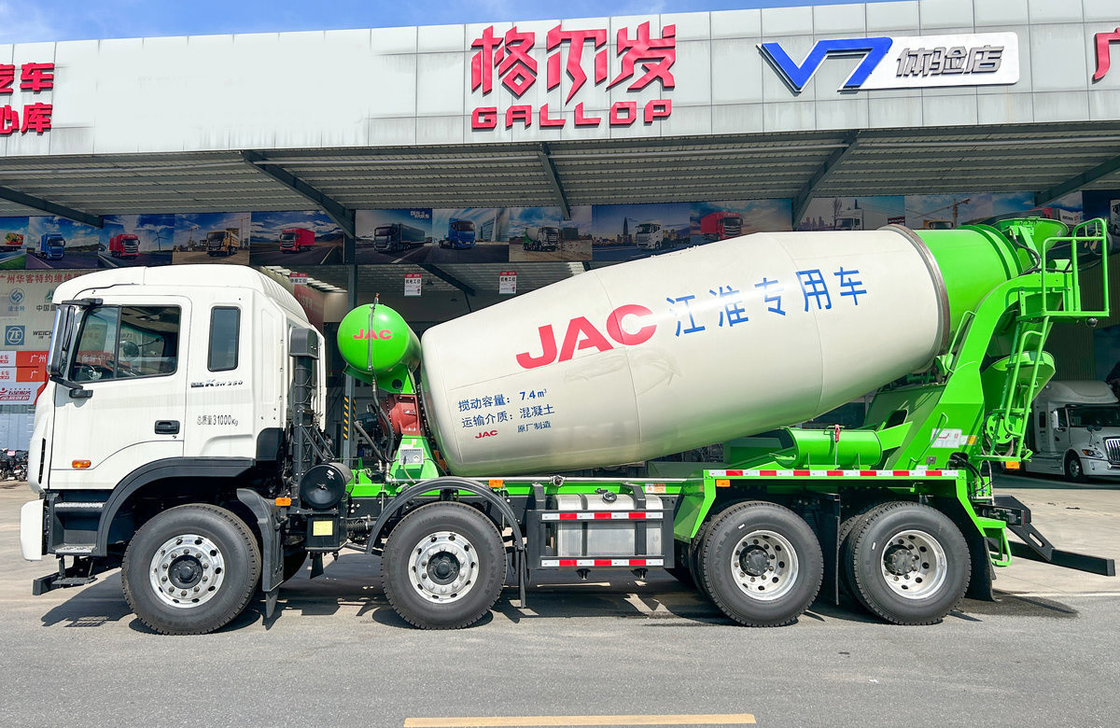콘크리트 트럭 모바일 7-8m3 탱커 시멘트 믹서 트럭 중국 브랜드 JAC 유차 350hp