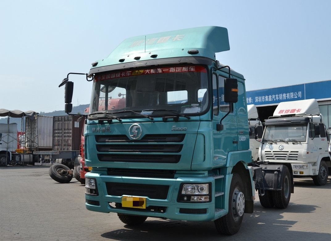 트랙터 트럭 4×2 새 샤크만 말 머리 웨이차이 336hp 유로 3 배기가스 1 1/2 캐비