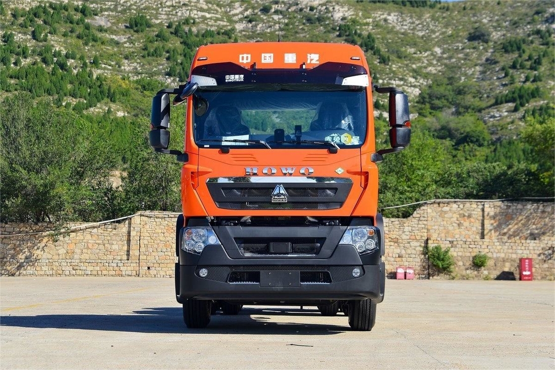480HP HOWO 트랙터 국가 VI 배기가스 표준 후방 듀얼 엑셀 LNG