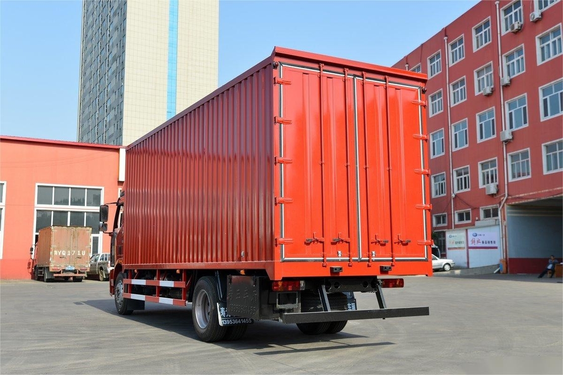 FAW J6L 단일축 Jiefang 중형 트럭 240HP 4X2 8속 6.8m 밴 트럭 사이드 도어