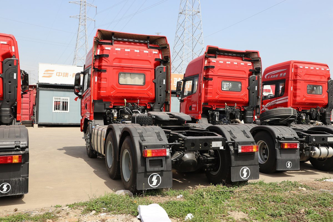 샤크만 트랙터 트럭 높은 지붕 흐름 판 디젤 12 속도 650hp 6x4 X5000 모델