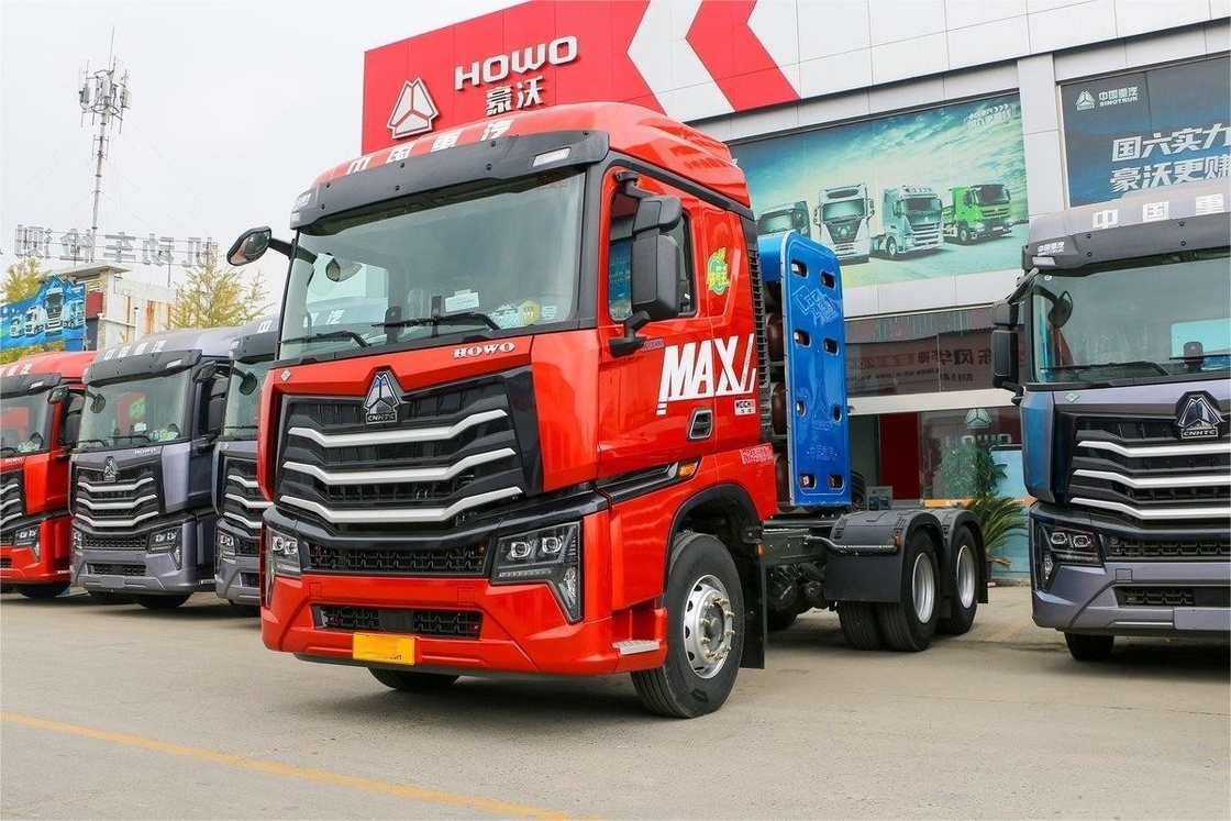 460hp HOWO 무거운 트럭 6X4 CNG 후면 이중 축 후면 8륜 트랙터 국가 VI