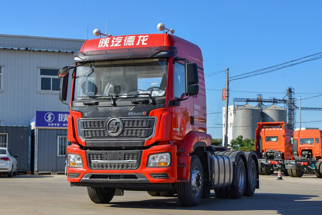 높은 지붕 디플렉터 4점 서스펜션 에어백 좌석 430HP 6*4 M3000s 샤크만 트랙터 트럭