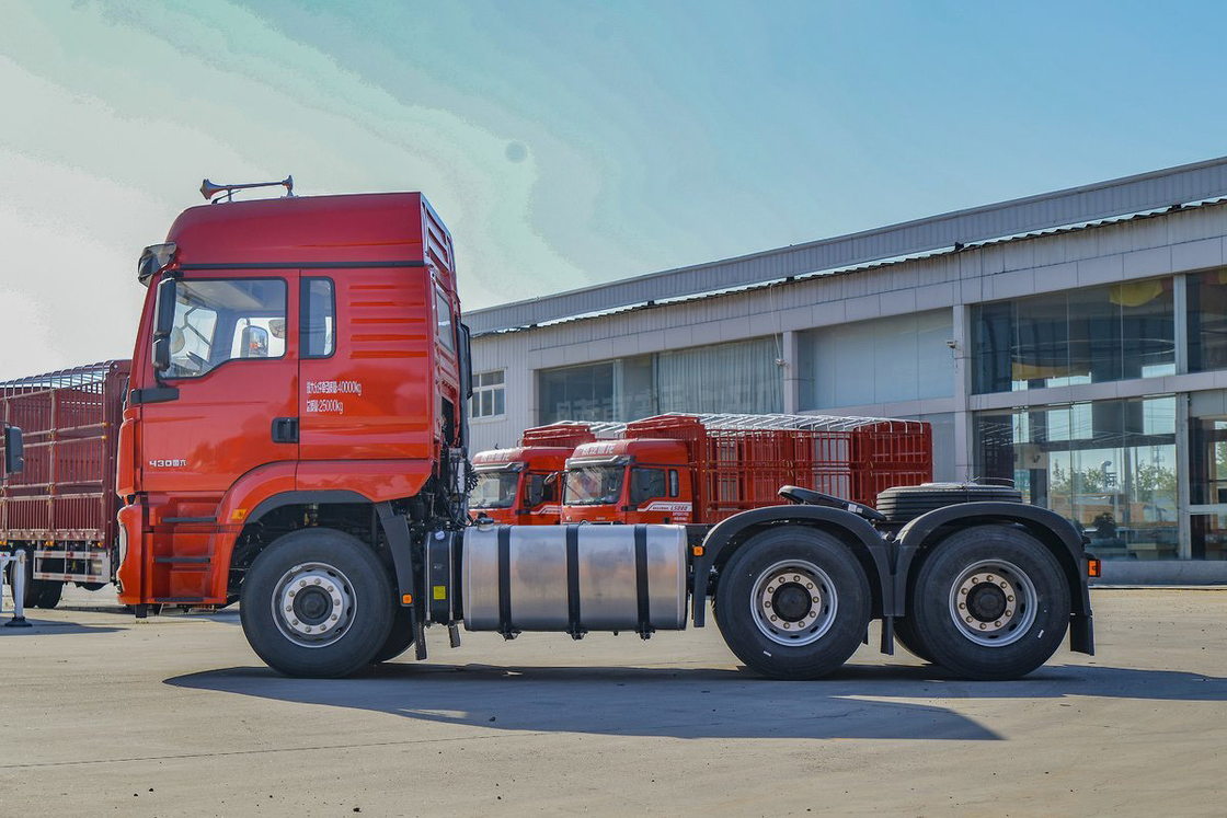 높은 지붕 디플렉터 4점 서스펜션 에어백 좌석 430HP 6*4 M3000s 샤크만 트랙터 트럭