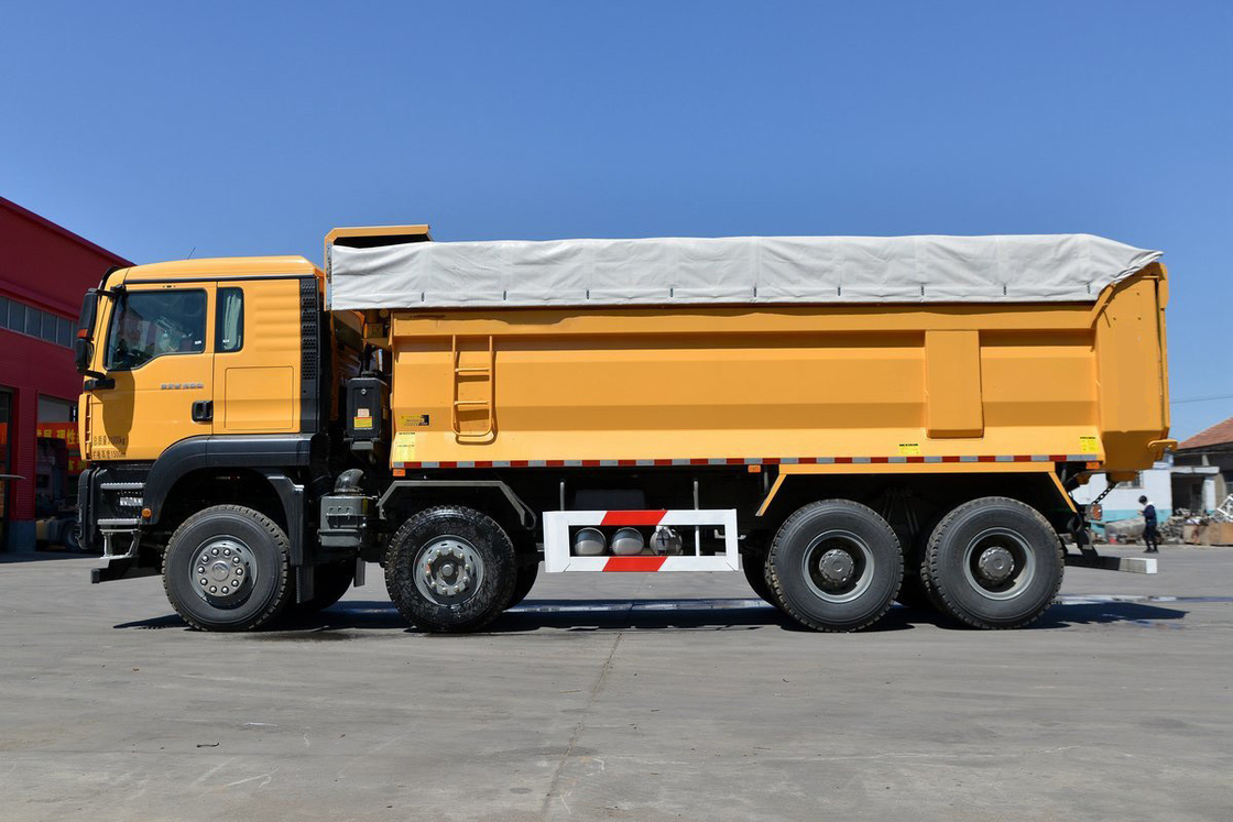 시트라크 트랙터 트럭 G7W 중량 트럭 디젤 400HP 8X4 6.8m 노란색 바디 후방 덤프 시노트럭