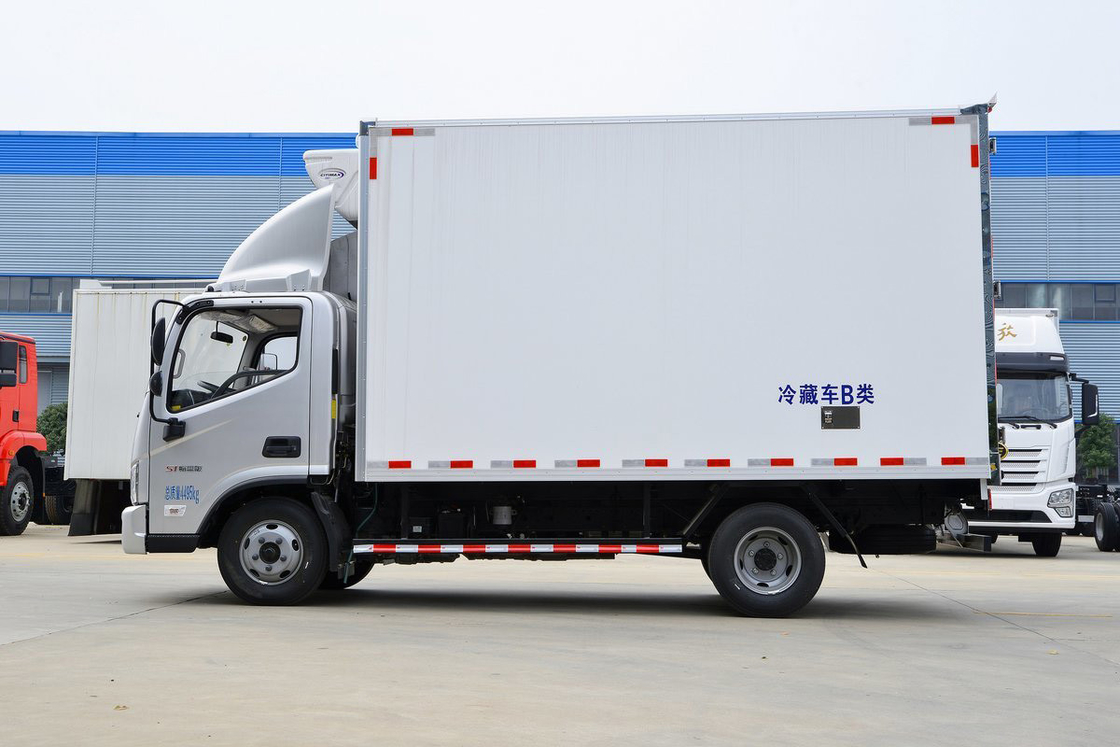 158HP 4X2 싱글 라인 좌석 6 기어 4.08m 더블 도어 화이트 화물 상자 포튼 BJ5048 냉장 트럭