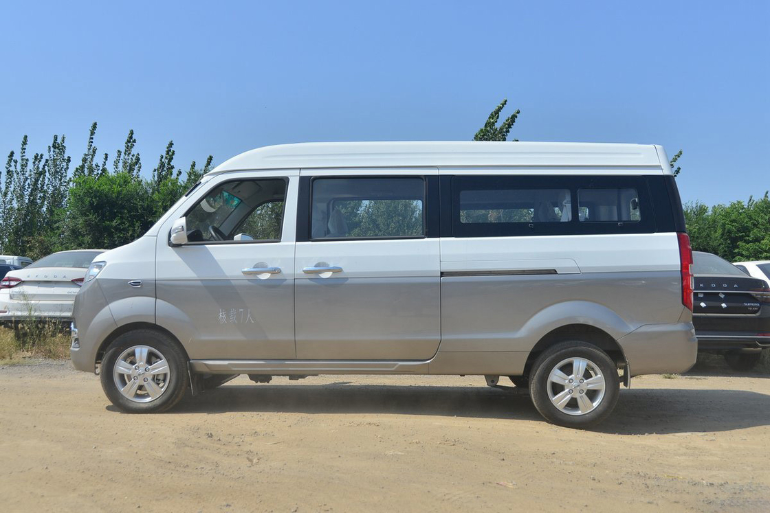 진베이 뉴 히아세 X30L 2023 슈퍼 에디션 102HP 1.5L 가솔린 6-7석 미크로반